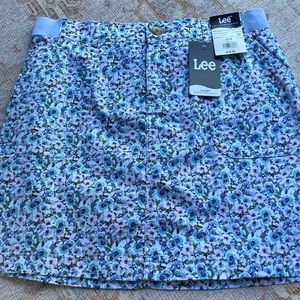 Lee Skort NWT Size 10